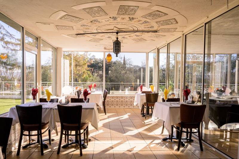 Restauration en maison de retraite proche d'Eguilles