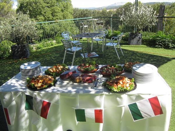 Plats à déguster à la maison de retraite saint hilaire provence deux aix en provence