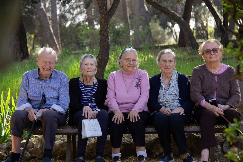Bienveillance et convivialité maison de retraite près de Bouc Bel Air
